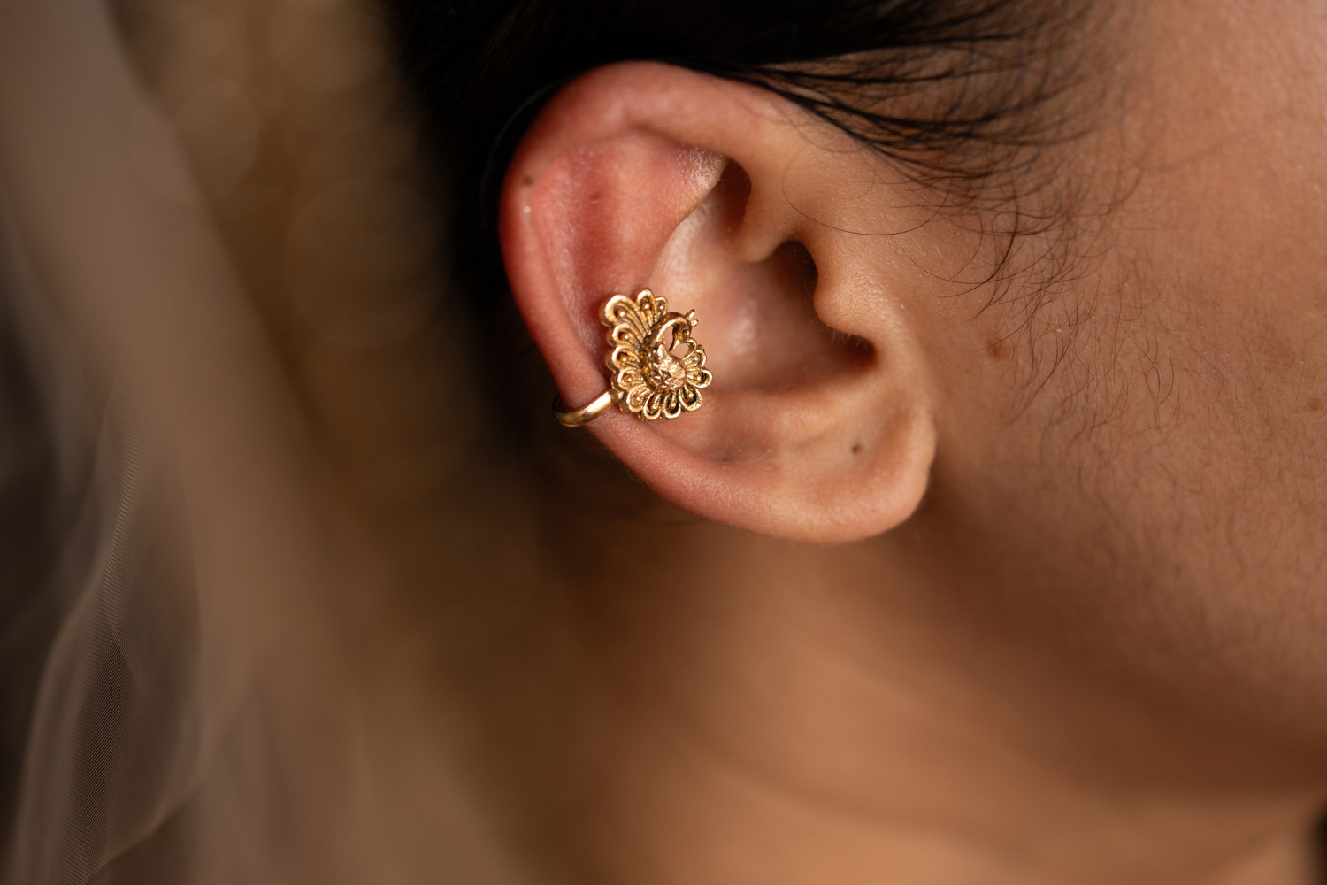 Mayuro Earcuffs