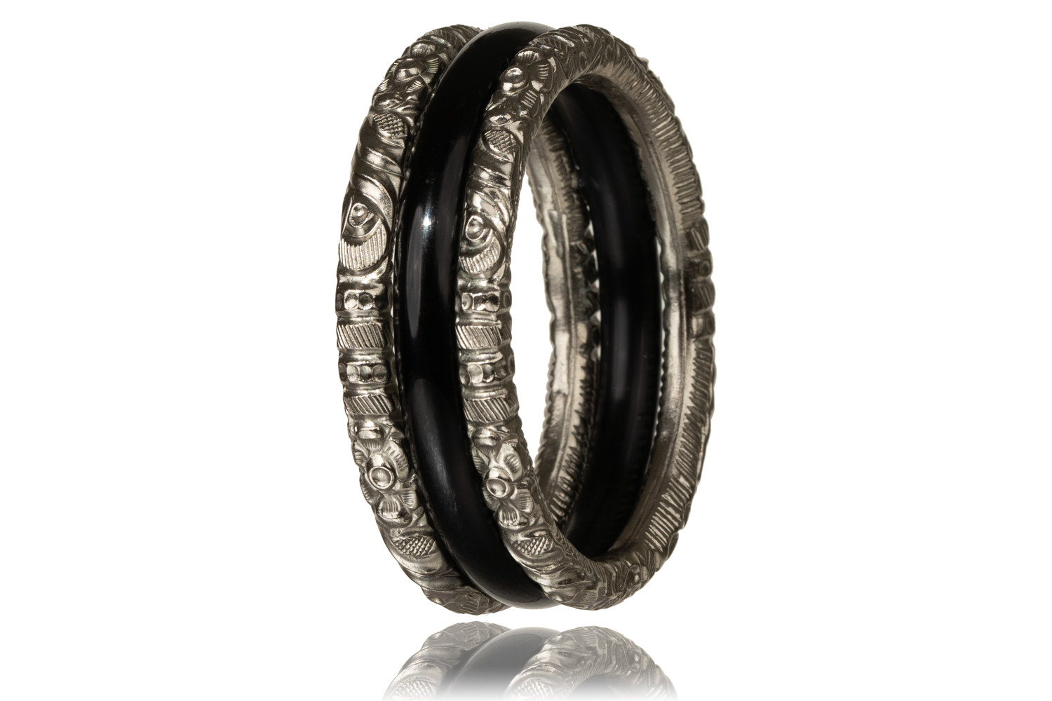 Jora Golap Pola Black